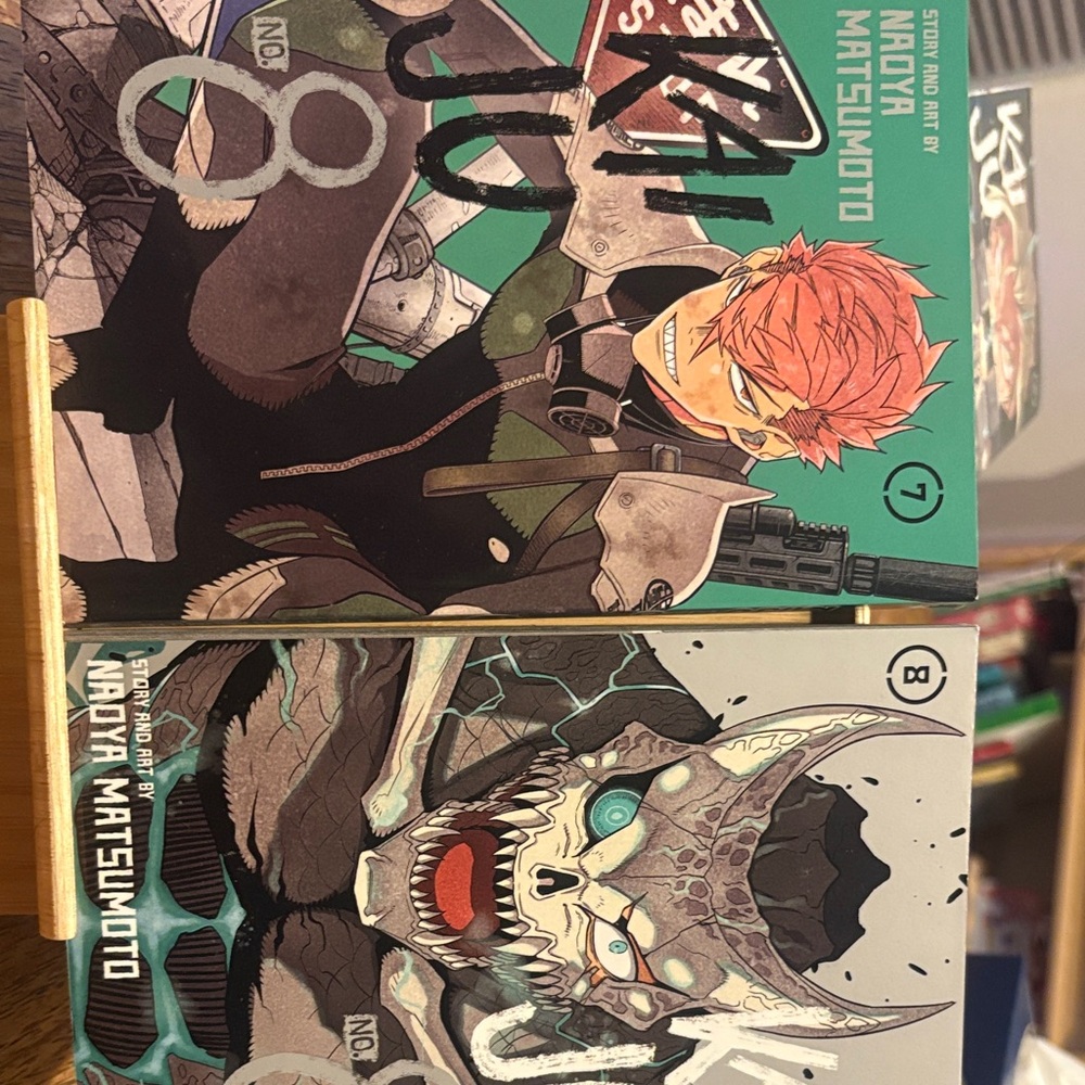 Kaiju no.8 vol. 1-14, kaiju no.8: B-side vol. 1-2 and kaiju no.8 relax vol. 1 - Picture 7 of 10